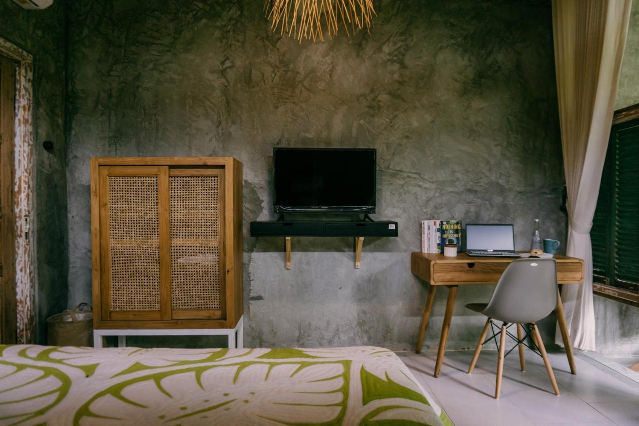 West Room At Semadi Living 苏卡瓦提 外观 照片